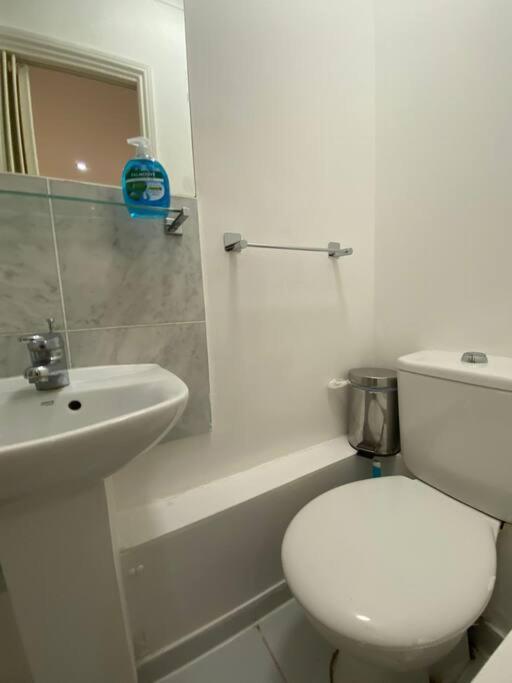 F2- Basement Studio Fits 1 Near Paddington Лондон Екстериор снимка